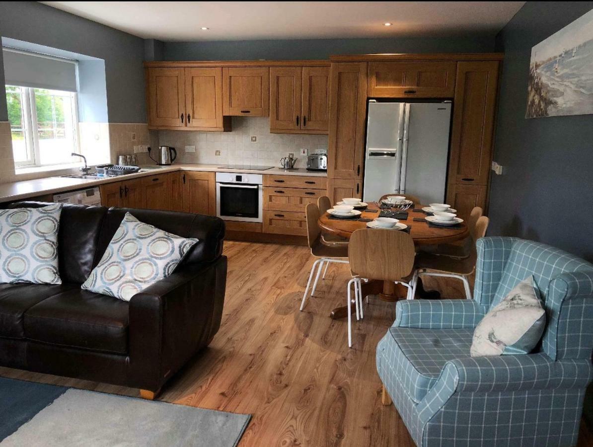 Causeway Coast Cottageブッシュミルズ エクステリア 写真
